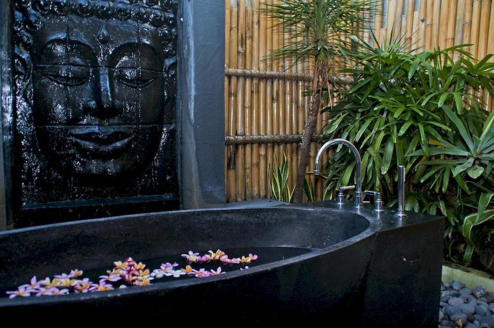 Villa Mahkota Seminyak Kültér fotó